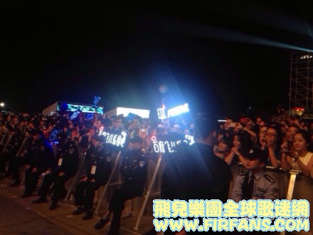 晚安！AMC live 成都。大成功。 by FIR7.jpg