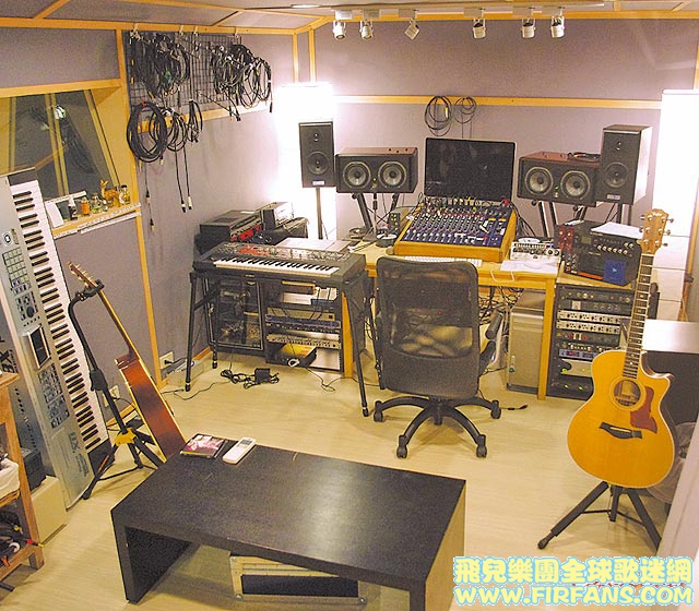 阿沁录音室002.jpg