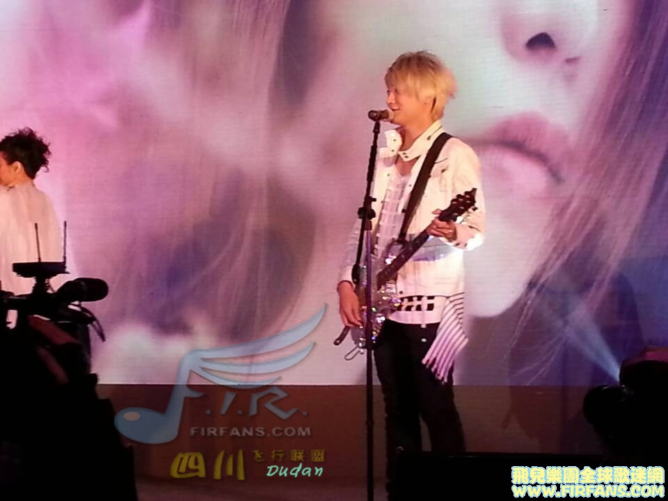 QQ图片20140117222530_副本.jpg