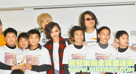 C032126Q.jpg
