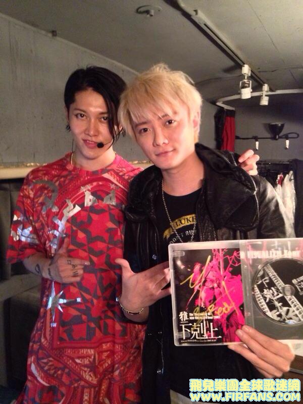 雅-miyavi.jpg