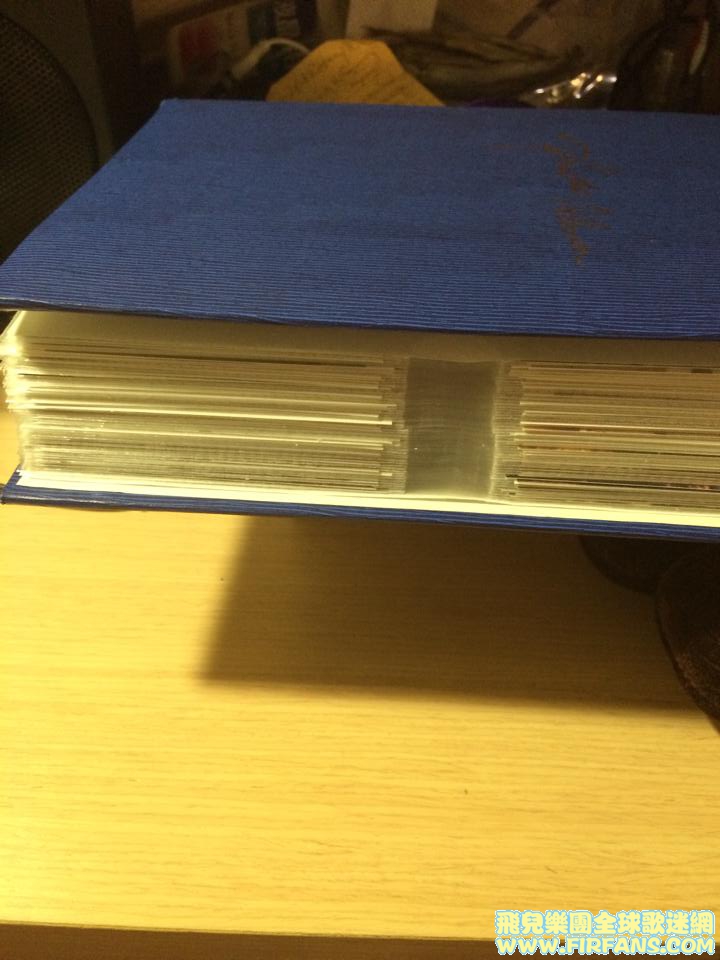 今夜又翻了一遍，這是我收過最感動的情書，你們每一個人給的力量、愛與祝福，勝過一切.jpg
