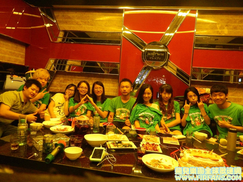 QQ图片20020101081352_副本.jpg