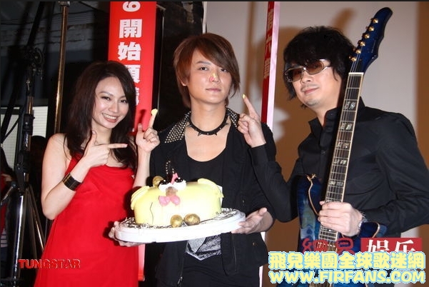网易版01.jpg